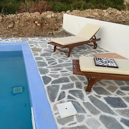 Edna Crete Agios Nikolaos